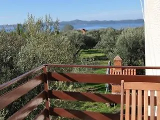 Dolac Guesthouse Gostinjska kuća